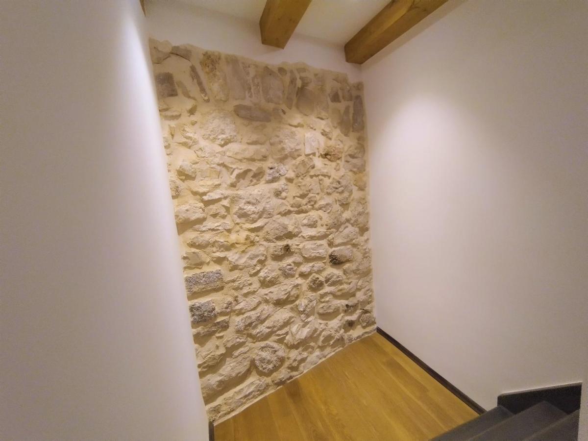 Luxury Apartment - Old Soul With A New Heart Cres Εξωτερικό φωτογραφία