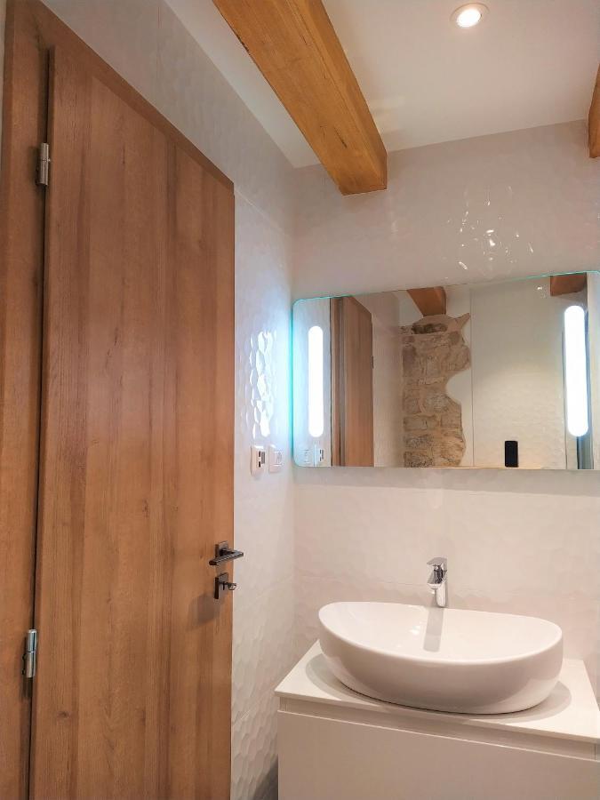 Luxury Apartment - Old Soul With A New Heart Cres Εξωτερικό φωτογραφία