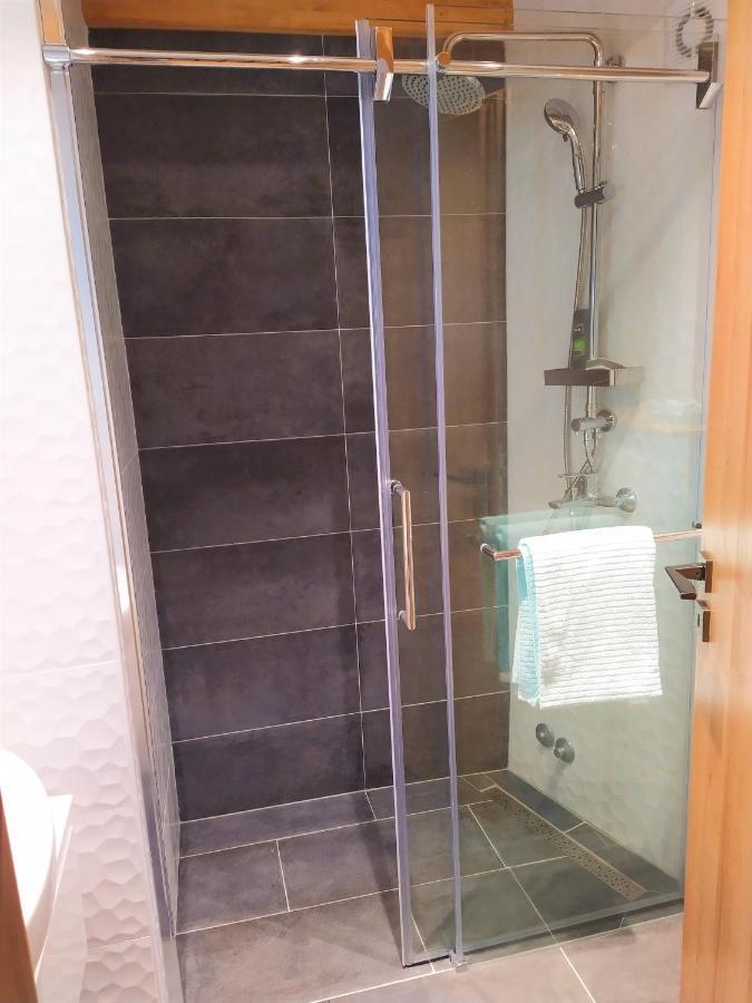 Luxury Apartment - Old Soul With A New Heart Cres Εξωτερικό φωτογραφία