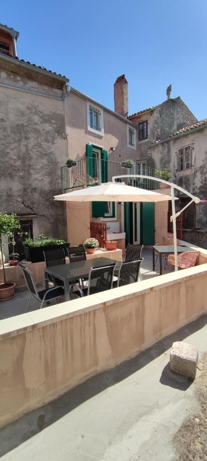 Luxury Apartment - Old Soul With A New Heart Cres Εξωτερικό φωτογραφία