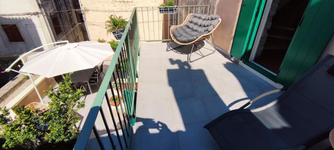 Luxury Apartment - Old Soul With A New Heart Cres Εξωτερικό φωτογραφία
